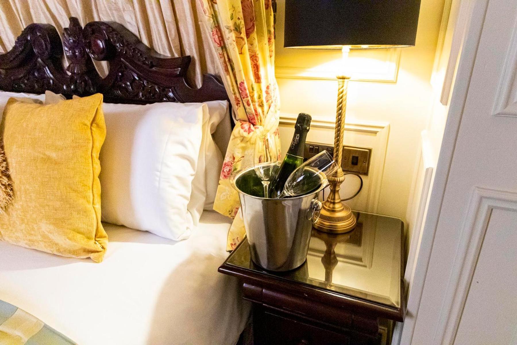 The Fauconberg Hotel Coxwold Kamer foto