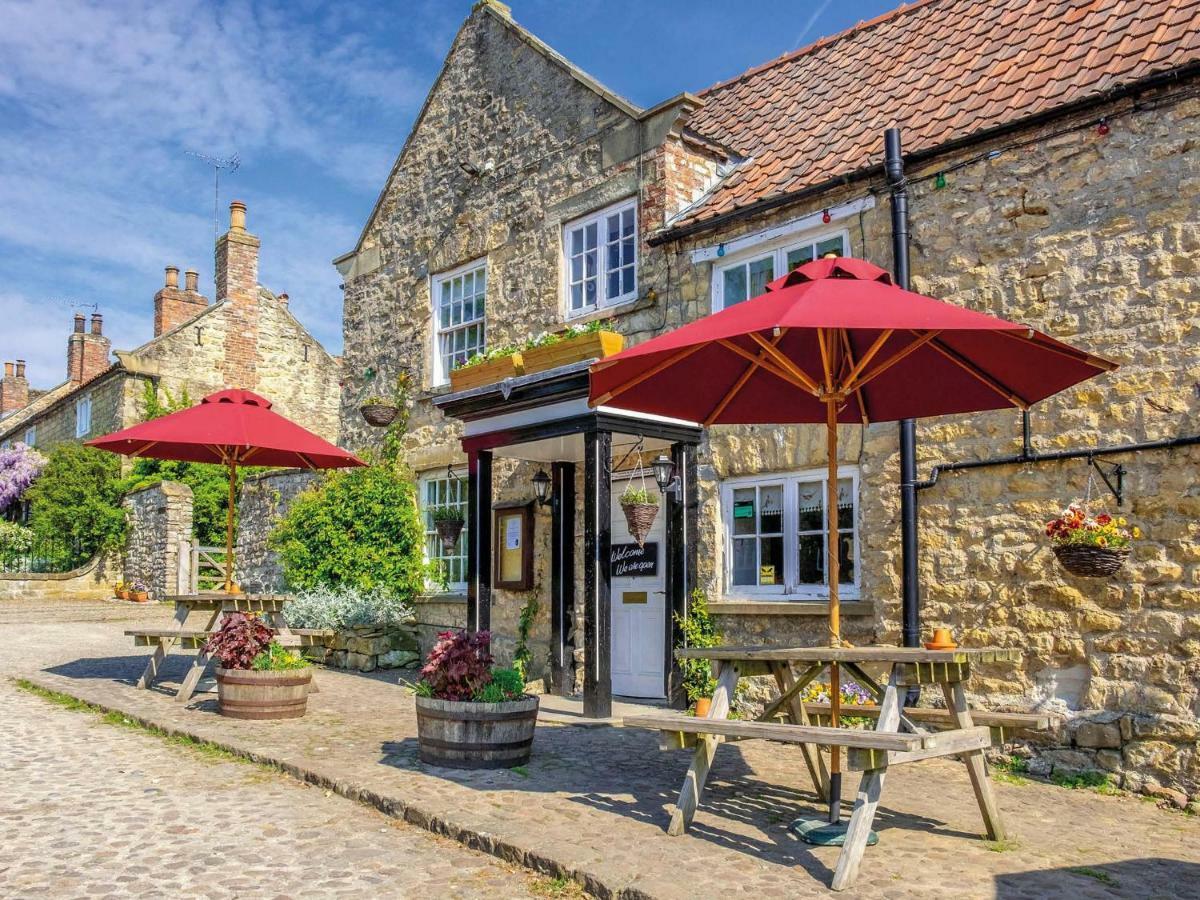 The Fauconberg Hotel Coxwold Buitenkant foto